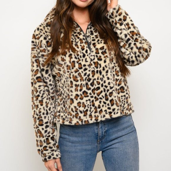 So soft faux fur tan brown Leopard Print Cozy tedd - Picture 3 of 4